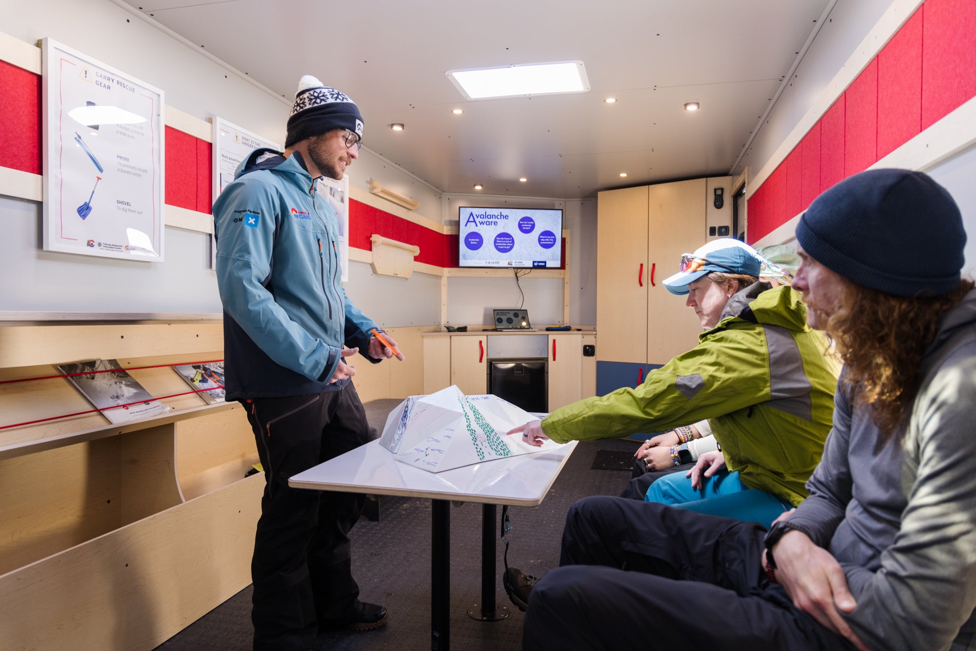 Friends of the Colorado Avalanche Information Center
– FriendsofCAIC